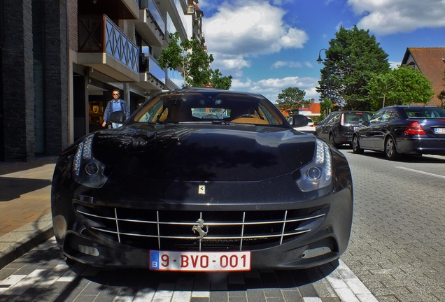 Ferrari FF