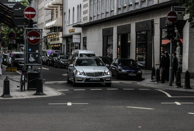 Mercedes-Benz E 63 AMG S212