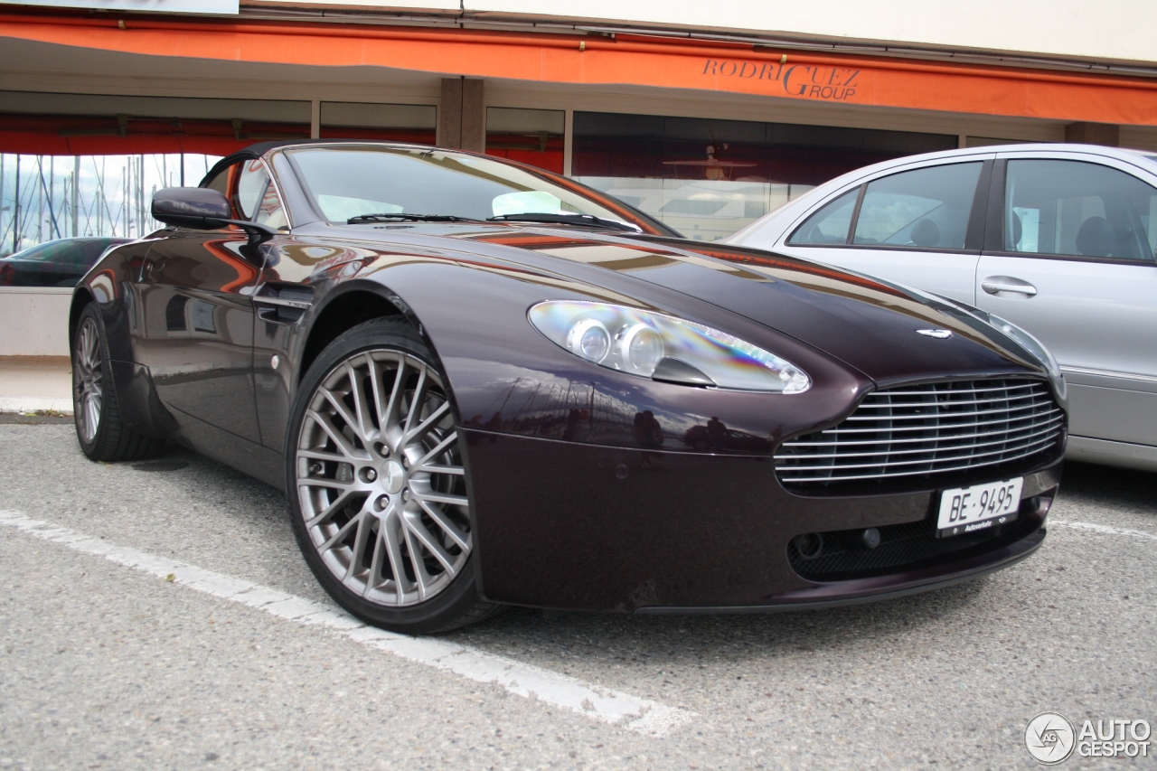 Aston Martin V8 Vantage Roadster