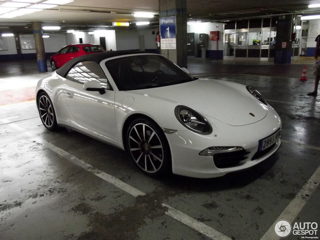 Porsche 991 Carrera 4S Cabriolet MkI