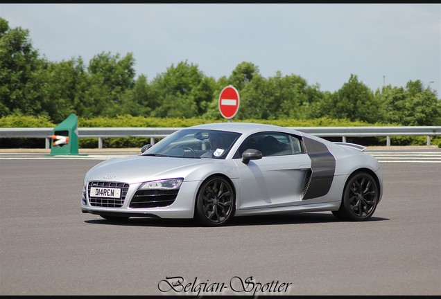 Audi R8 V10