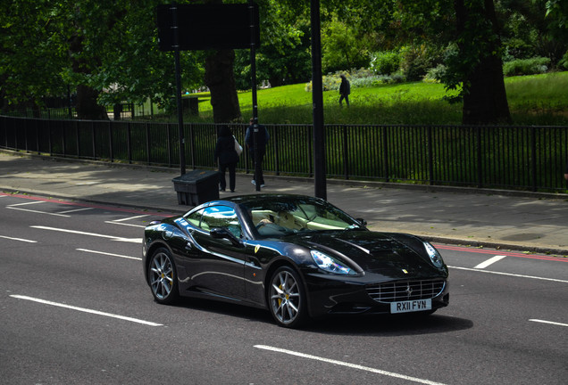 Ferrari California