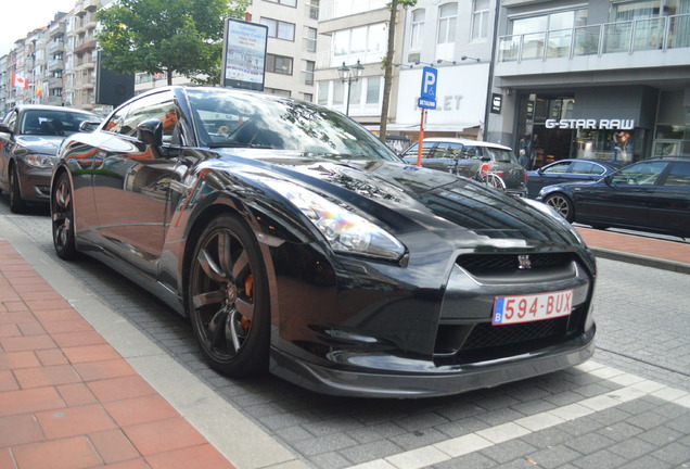 Nissan GT-R