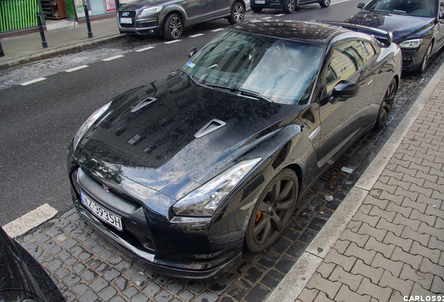 Nissan GT-R