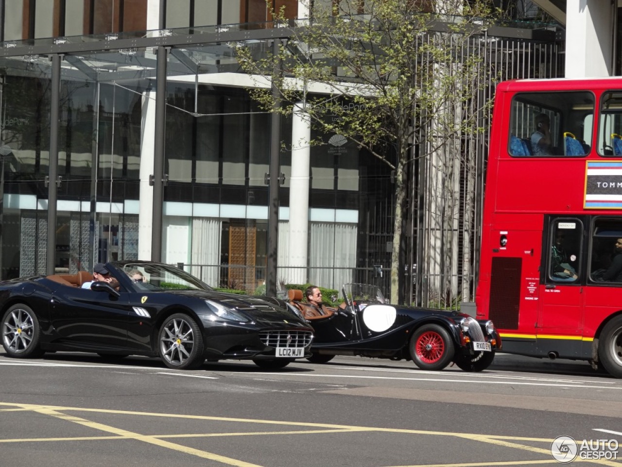 Ferrari California