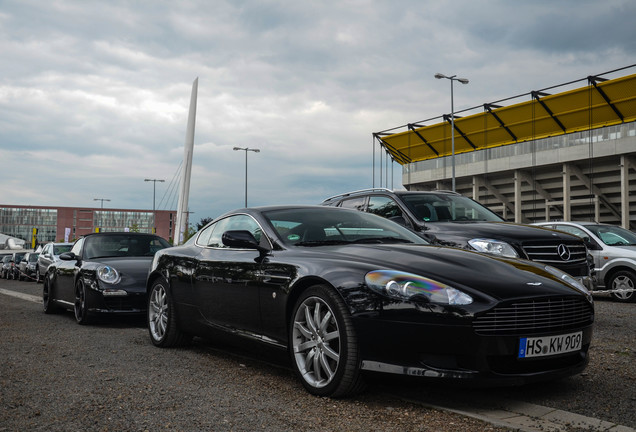 Aston Martin DB9