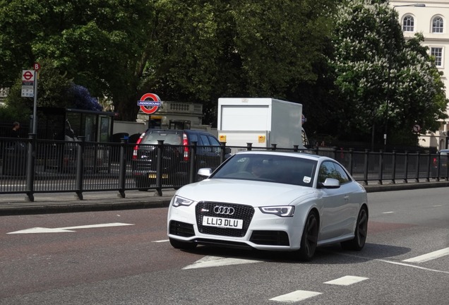 Audi RS5 B8 2012