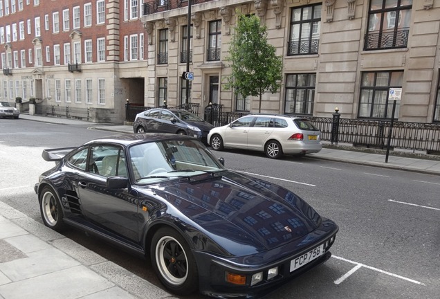 Porsche 930 Turbo Flatnose