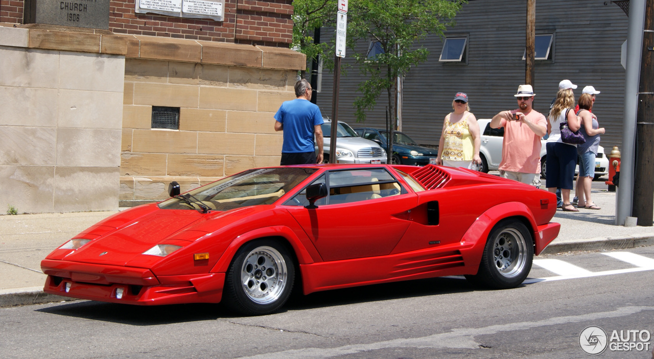 Lamborghini Countach 25th Anniversary