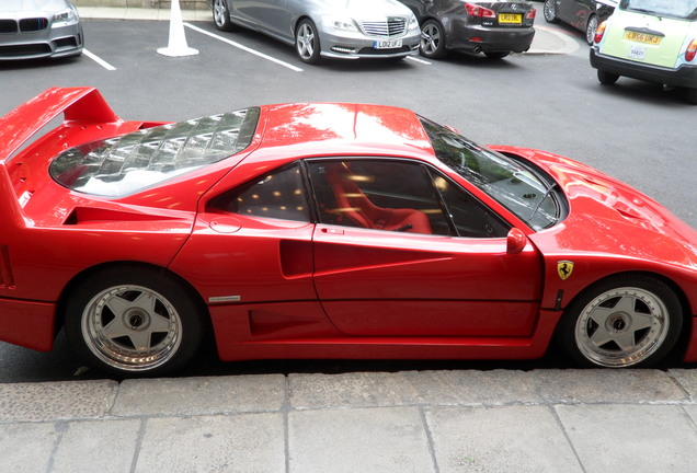 Ferrari F40