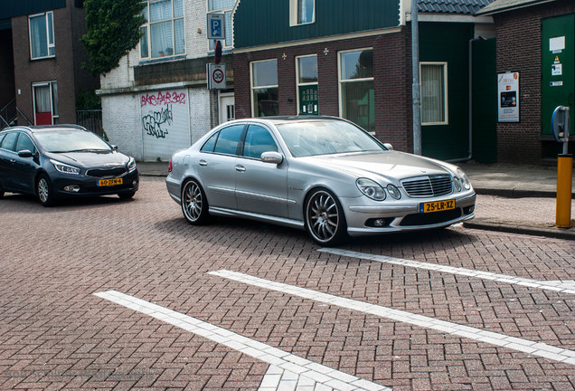 Mercedes-Benz E 55 AMG