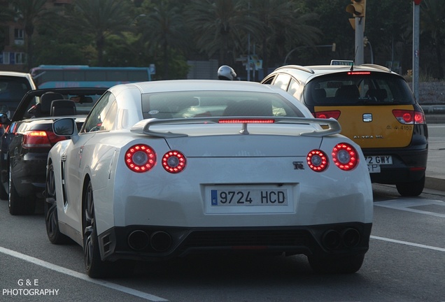 Nissan GT-R 2012