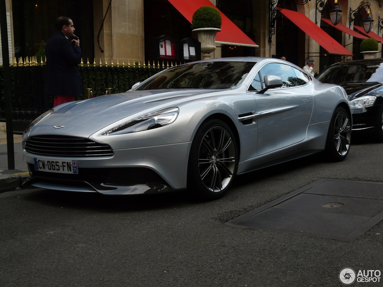 Aston Martin Vanquish 2013