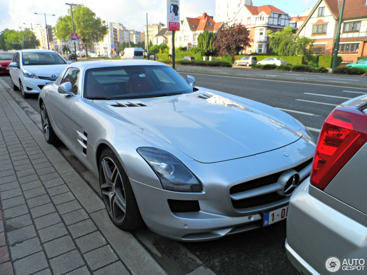 Mercedes-Benz SLS AMG