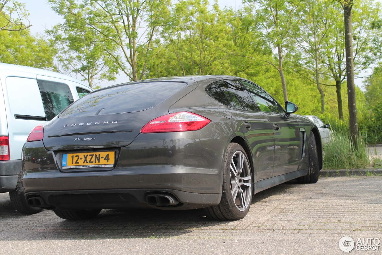 Porsche 970 Panamera GTS MkI