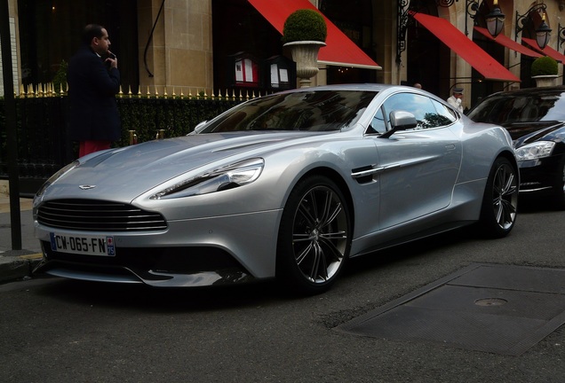 Aston Martin Vanquish 2013