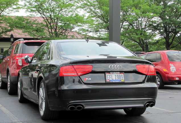 Audi S8 D4