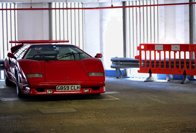 Lamborghini Countach 25th Anniversary