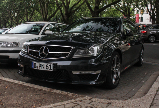 Mercedes-Benz C 63 AMG Estate 2012