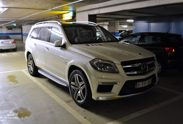 Mercedes-Benz GL 63 AMG X166