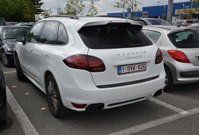 Porsche 958 Cayenne GTS