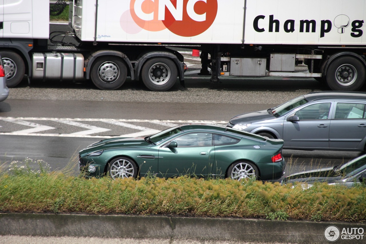 Aston Martin Vanquish S