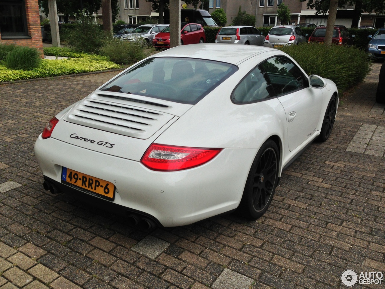 Porsche 997 Carrera GTS