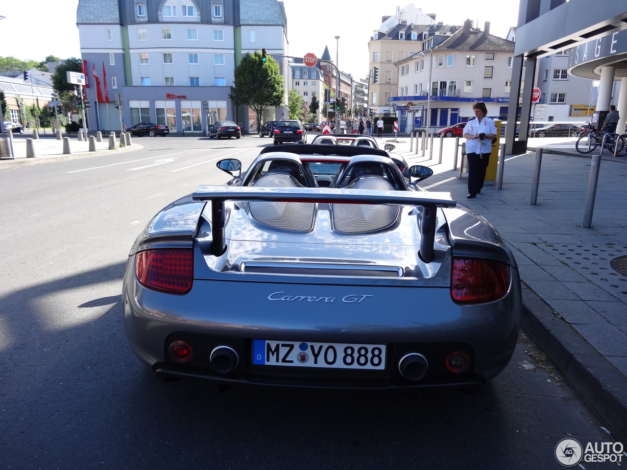 Porsche Carrera GT