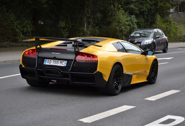 Lamborghini Murciélago LP670-4 SuperVeloce