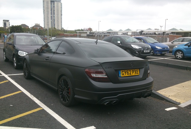 Mercedes-Benz C 63 AMG Coupé