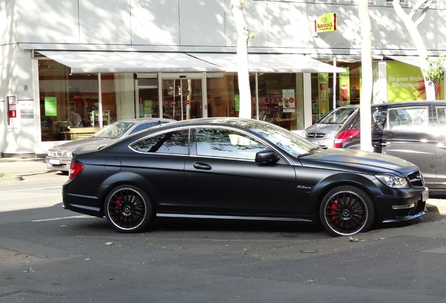 Mercedes-Benz C 63 AMG Coupé