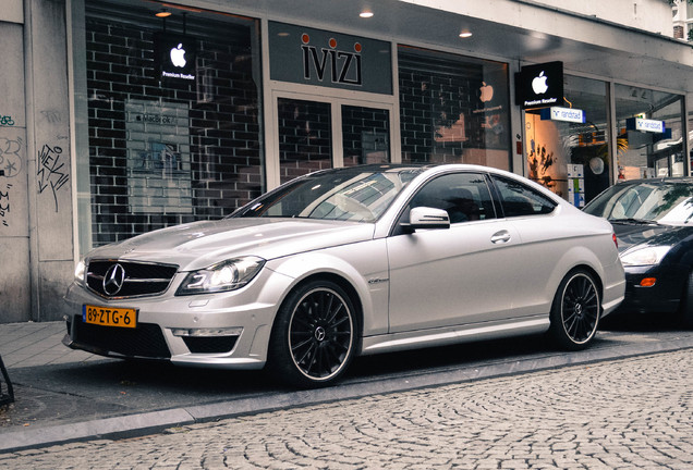 Mercedes-Benz C 63 AMG Coupé