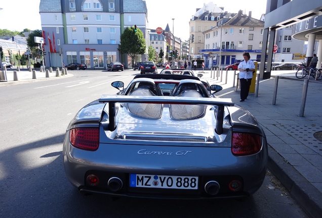 Porsche Carrera GT