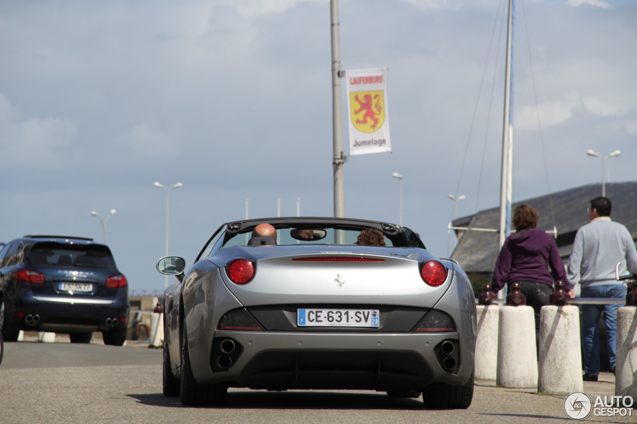 Ferrari California