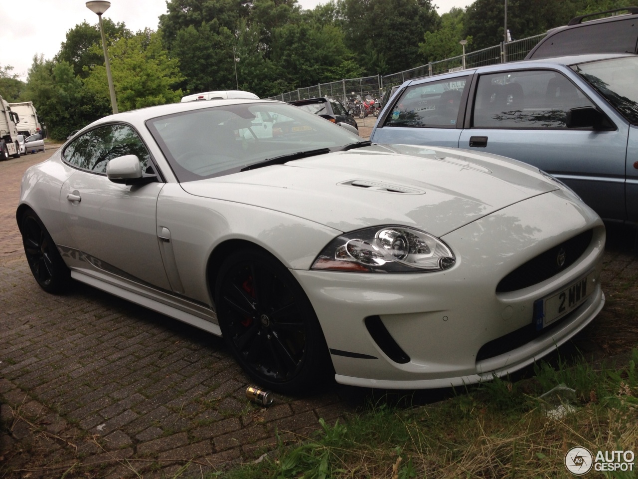 Jaguar XKR 2012