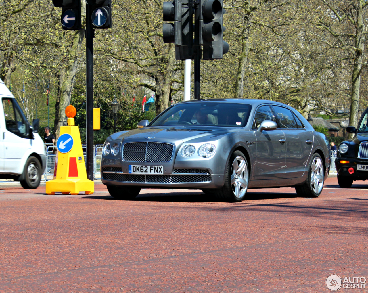 Bentley Flying Spur W12