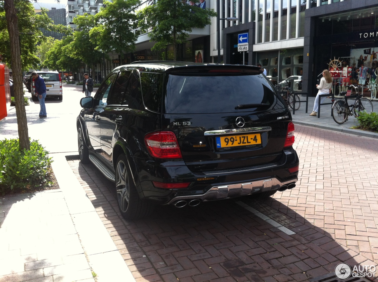 Mercedes-Benz ML 63 AMG W164 2009