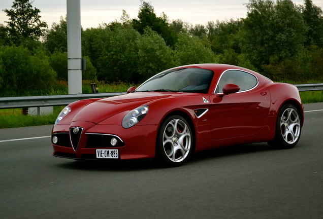 Alfa Romeo 8C Competizione