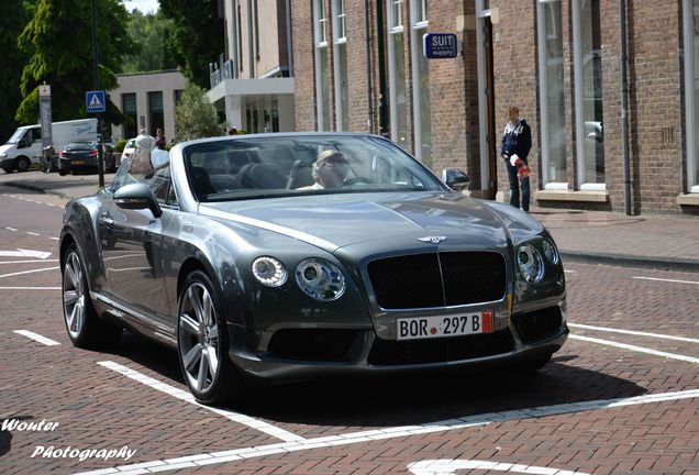 Bentley Continental GTC V8