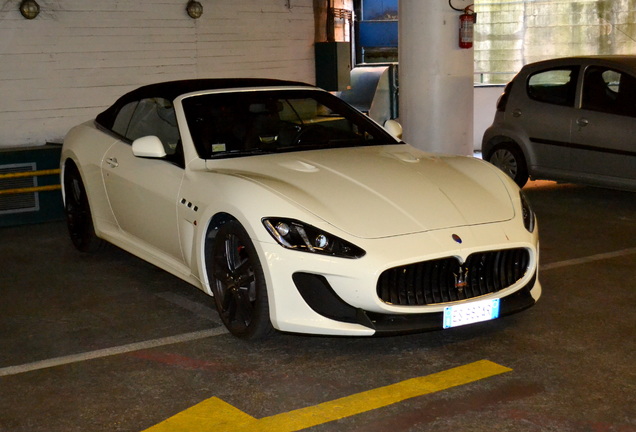 Maserati GranCabrio MC