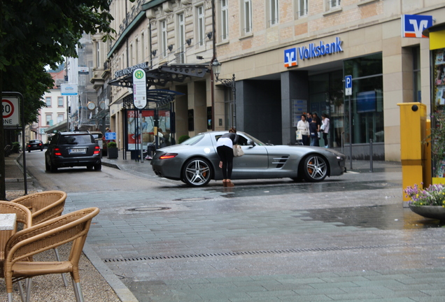 Mercedes-Benz SLS AMG