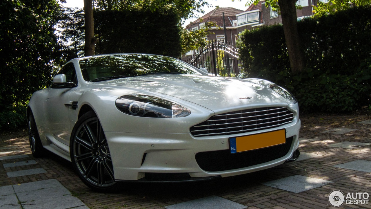 Aston Martin DBS