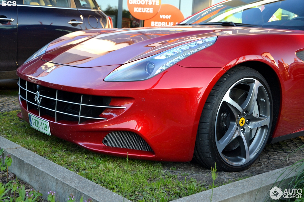 Ferrari FF