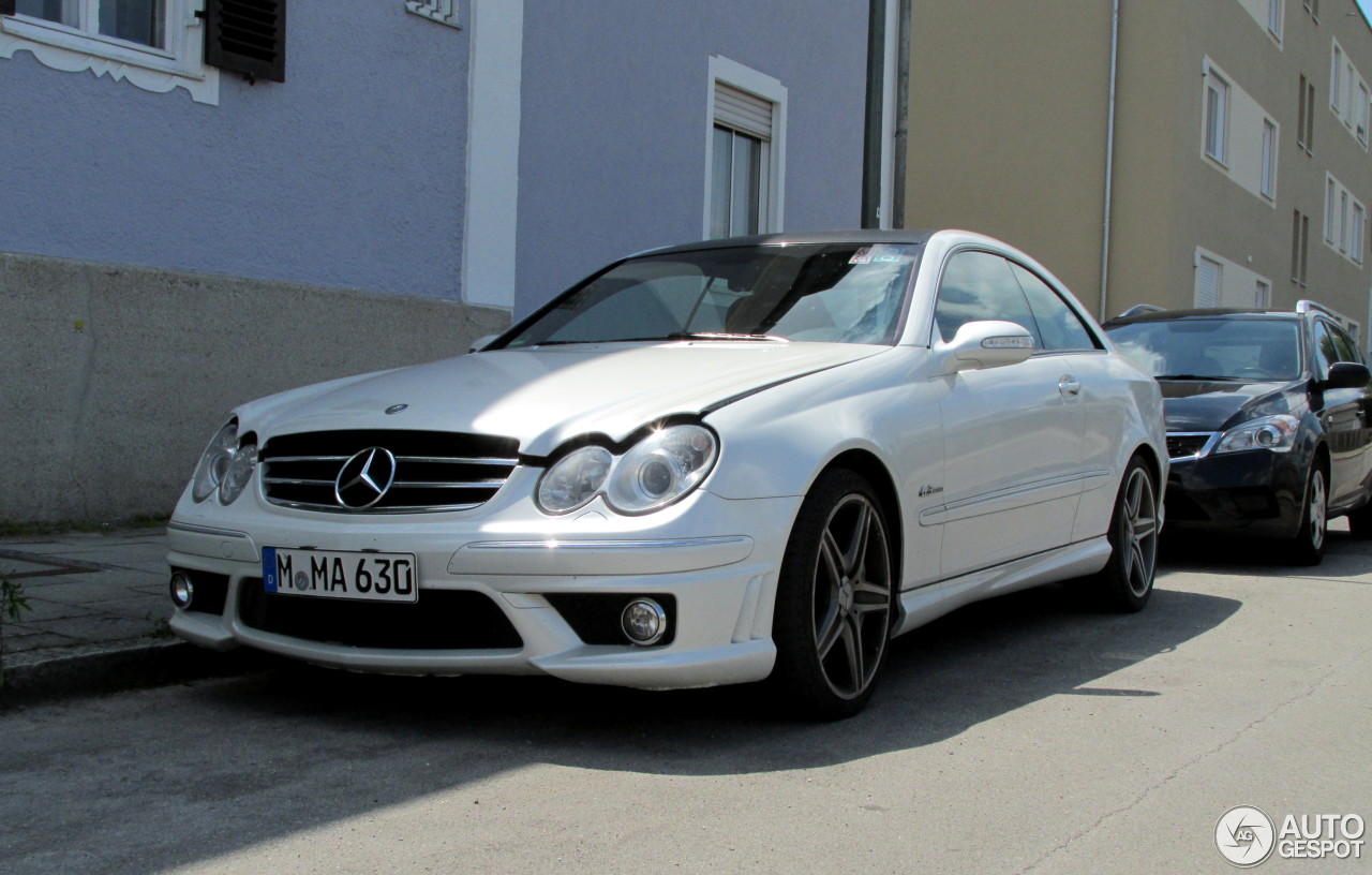 Mercedes-Benz CLK 63 AMG