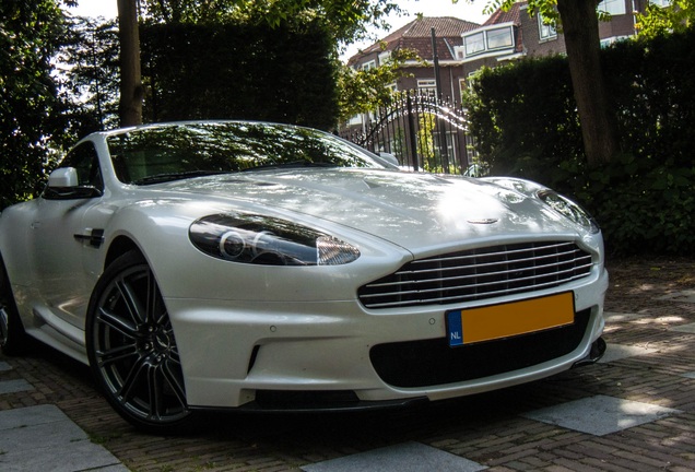 Aston Martin DBS