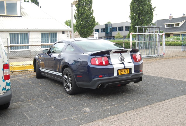 Ford Mustang Shelby GT500 2010