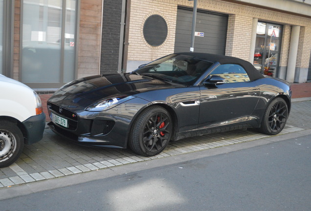 Jaguar F-TYPE S Convertible