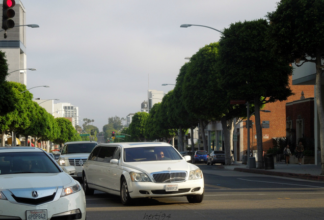 Maybach 62 Stretch Limo