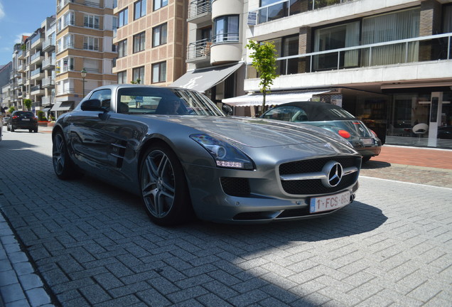 Mercedes-Benz SLS AMG