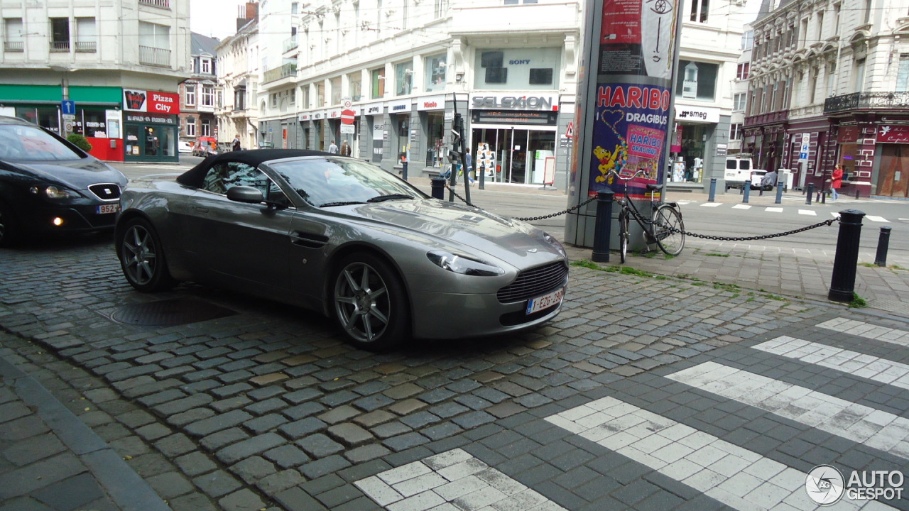 Aston Martin V8 Vantage Roadster